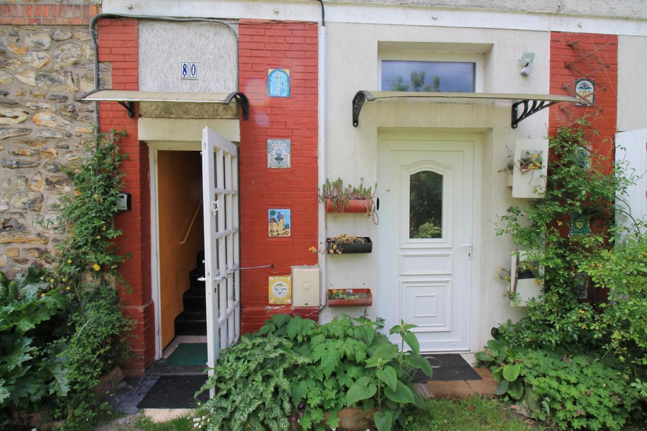 Appartement Parisien: Proche Gare avec Parking Gratuit et Accès Rapide Eaubonne Exterior photo